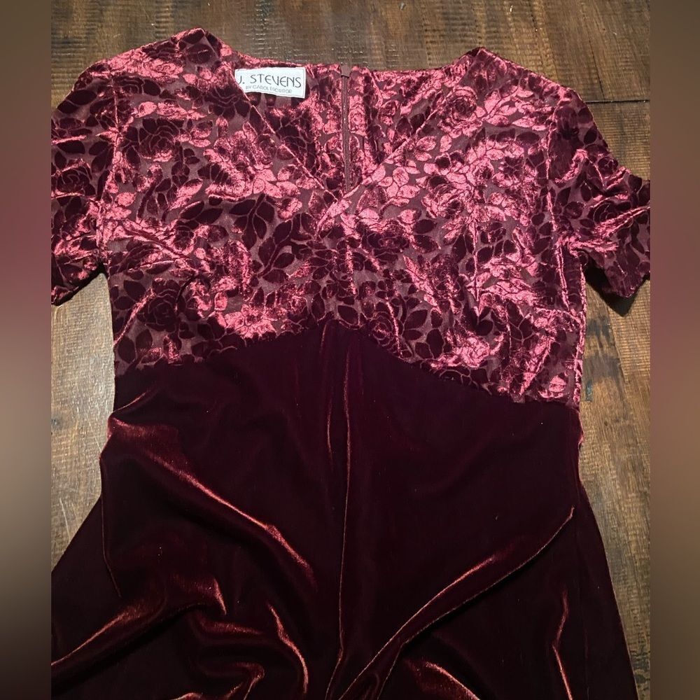 J. Stevens by Carol Escritor Dress Womens Size Small Vtg velvet burgundy